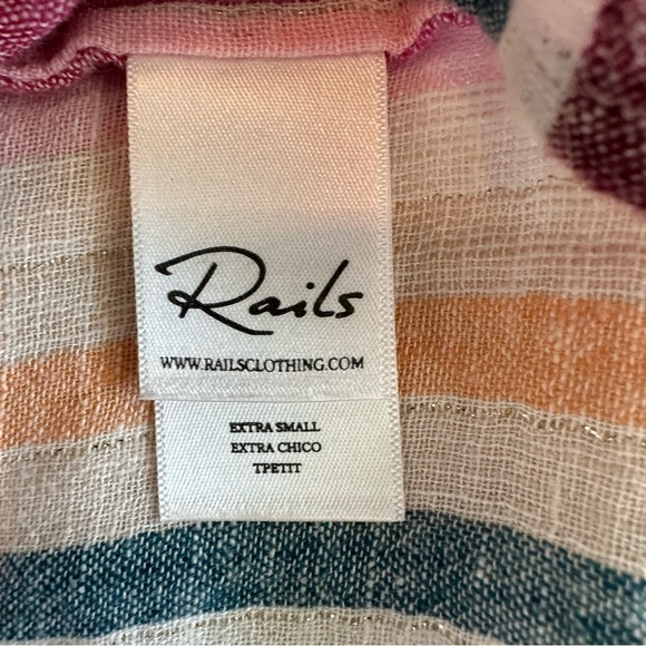 Rails Amelie Button Down in Avilla Stripe. Size XS - Picture 8 of 10